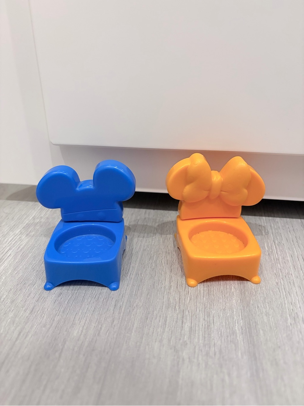 Fisher Price Little People Magical Day at Disney Replacement Chairs